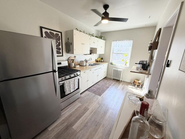 3128 W Bde Maka Ska Boulevard 417, Minneapolis, MN 55416