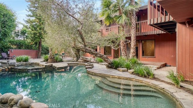 6377 Via Escondido, Malibu, CA 90265