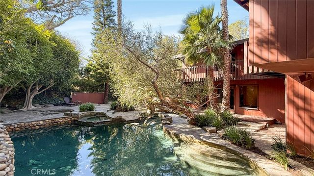 6377 Via Escondido, Malibu, CA 90265