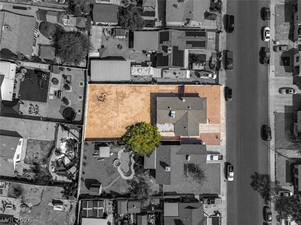 5574 Tunis Avenue, Las Vegas, NV 89122 — photo 4