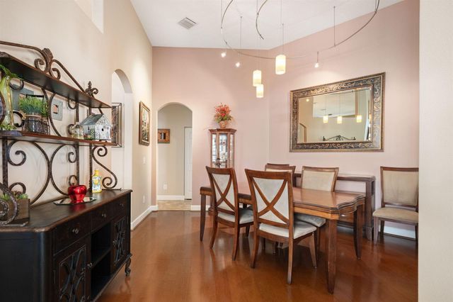 4220 Abington Woods Circle, Vero Beach, FL 32967