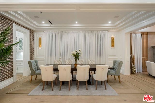 843 N Spaulding Avenue, Los Angeles, CA 90046