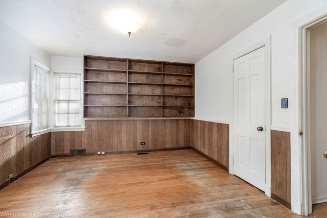 6738 N Ionia Avenue, Chicago, IL 60646