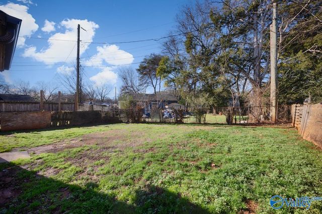 4306 9th Avenue SW, Huntsville, AL 35805