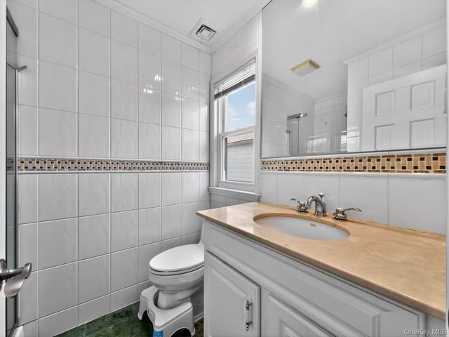 73-47 185th Street, Fresh Meadows, NY 11366