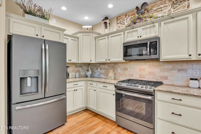 2106 Zion Drive, Sevierville, TN 37862