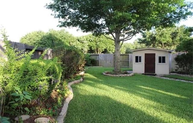 1235 Cambrian Park Court, Sugar Land, TX 77479