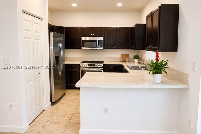 97 SE 34th Ter 97, Homestead, FL 33033