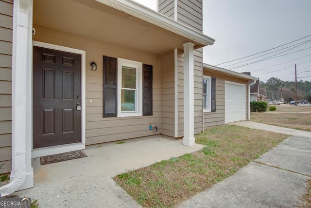 6960 Brown Drive S, Fairburn, GA 30213