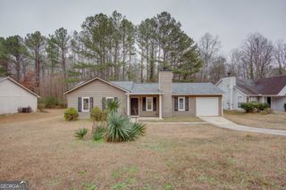 6960 Brown Drive S, Fairburn, GA 30213