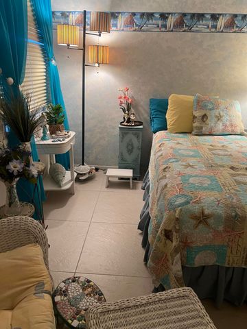 506 Davis Road 78, Palm Springs, FL 33461