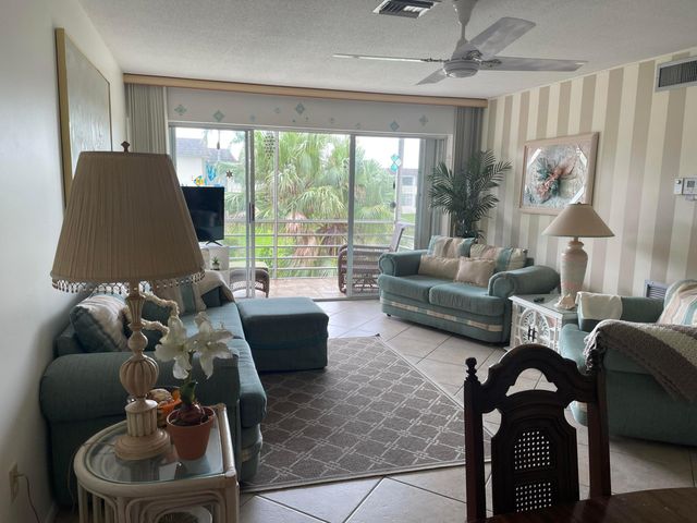 506 Davis Road 78, Palm Springs, FL 33461