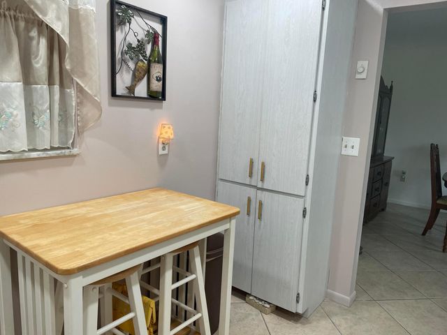 506 Davis Road 78, Palm Springs, FL 33461