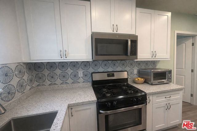 1337 W Olive Avenue, Fullerton, CA 92833