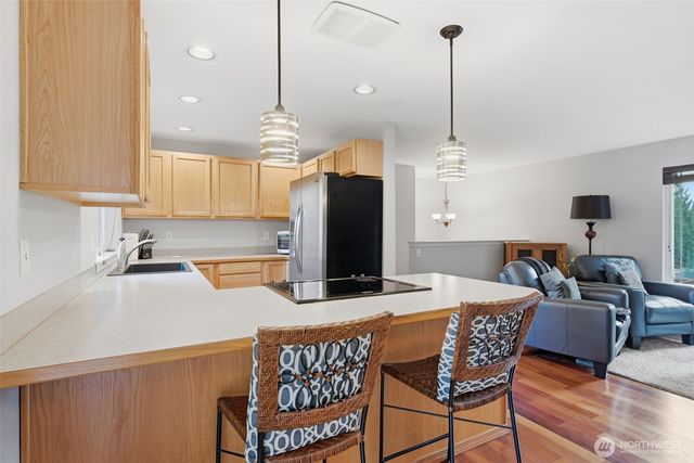 9517 204th Avenue E, Bonney Lake, WA 98391