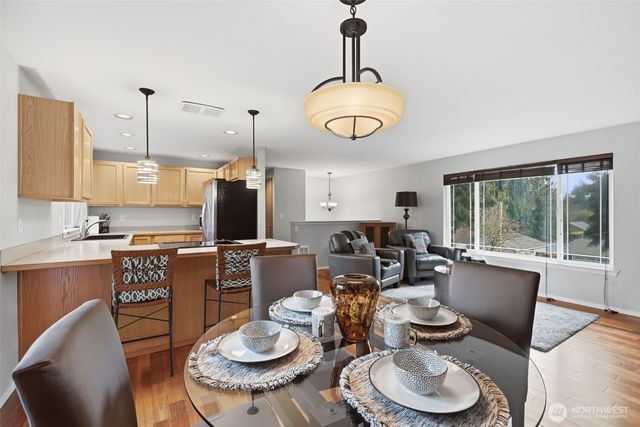 9517 204th Avenue E, Bonney Lake, WA 98391