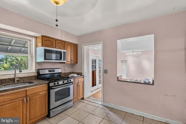 4637 LACY AVE, Suitland, MD 20746