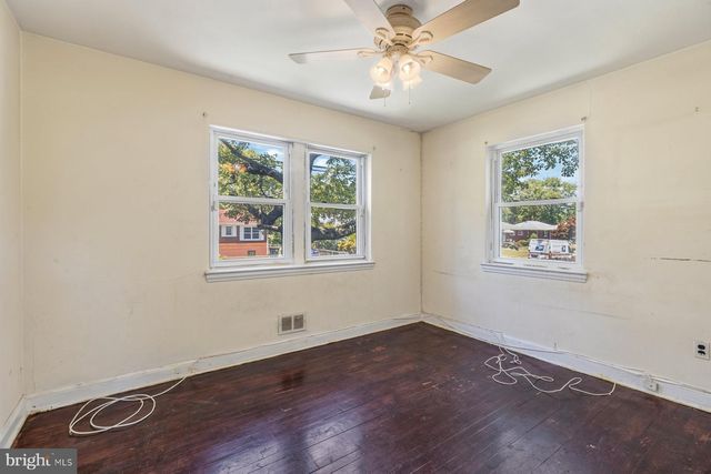 4637 LACY AVE, Suitland, MD 20746