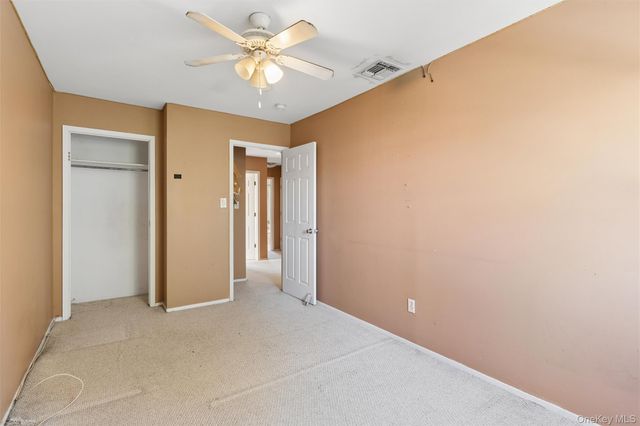1601 Johnson Avenue 16, Elmont, NY 11003