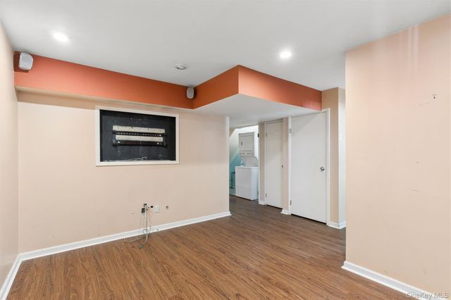 1601 Johnson Avenue 16, Elmont, NY 11003