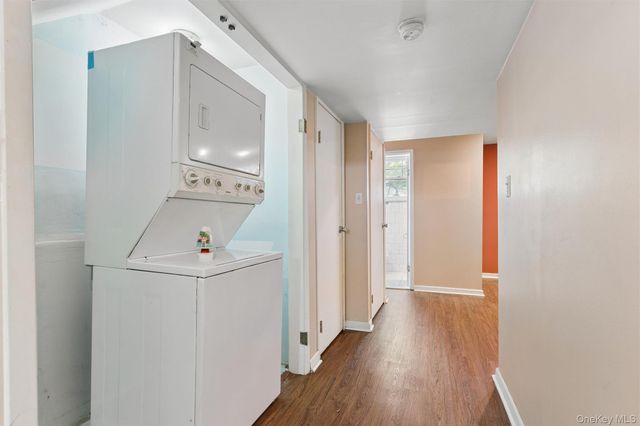 1601 Johnson Avenue 16, Elmont, NY 11003