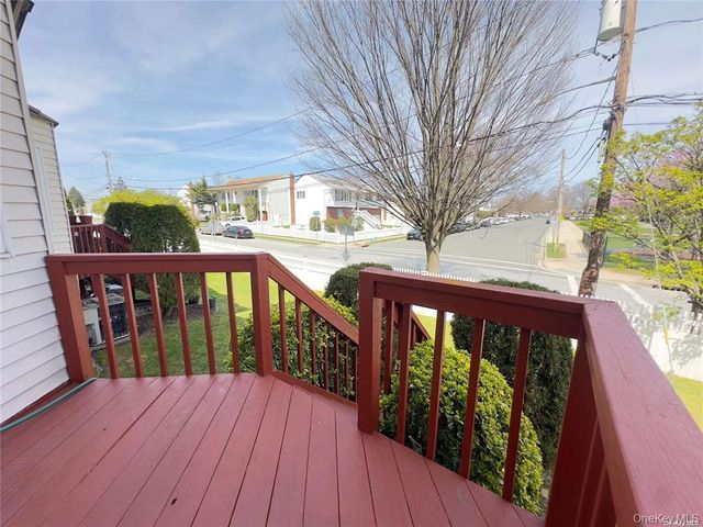 1601 Johnson Avenue 16, Elmont, NY 11003