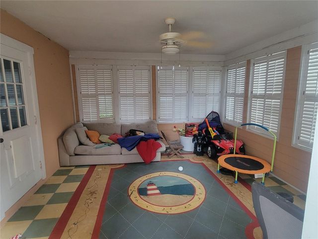 206 FEARON AVENUE, Mount Dora, FL 32757