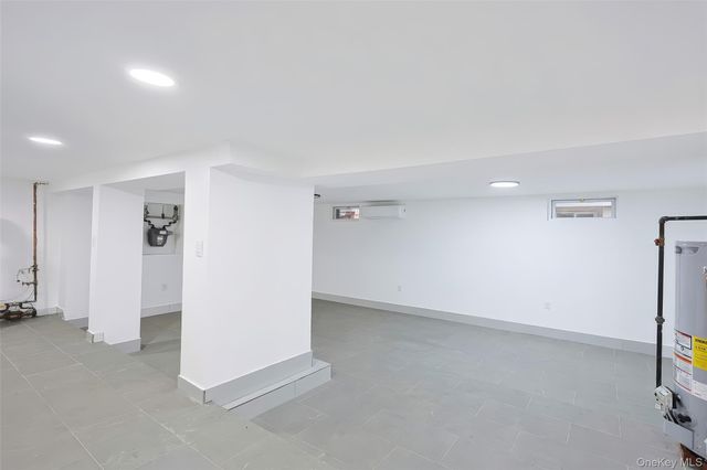 14936 Ash Avenue, Flushing, NY 11355