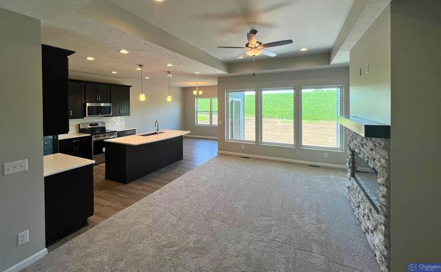 5006 Kestrel Parkway, Elkhorn, NE 68022