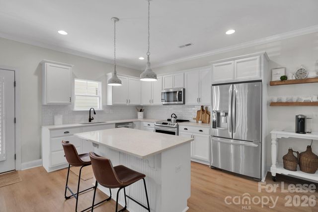 7526 Fairway Villa Circle, Denver, NC 28037