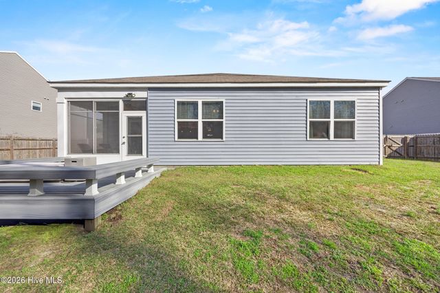 803 Lenox Drive, Holly Ridge, NC 28445