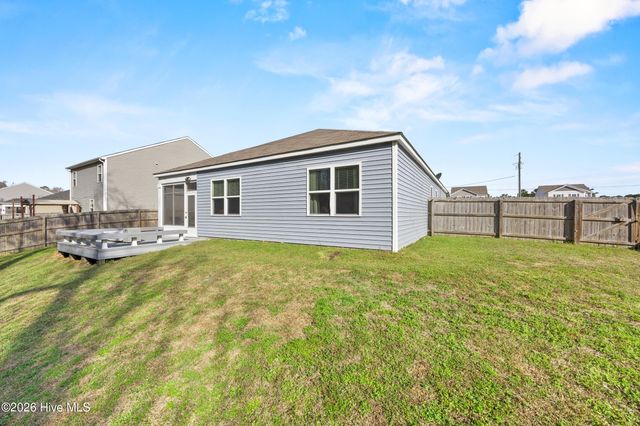 803 Lenox Drive, Holly Ridge, NC 28445