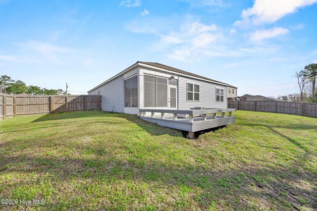 803 Lenox Drive, Holly Ridge, NC 28445