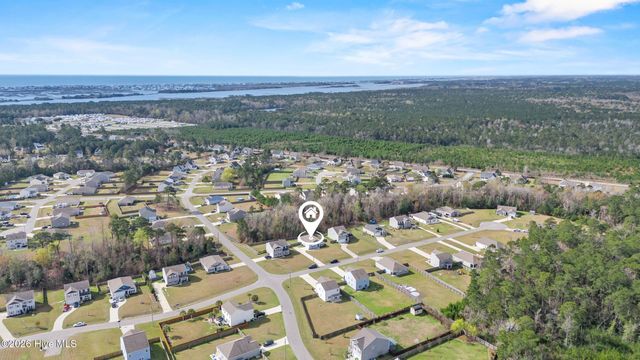 803 Lenox Drive, Holly Ridge, NC 28445