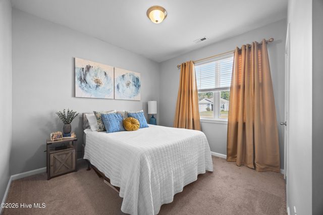 803 Lenox Drive, Holly Ridge, NC 28445