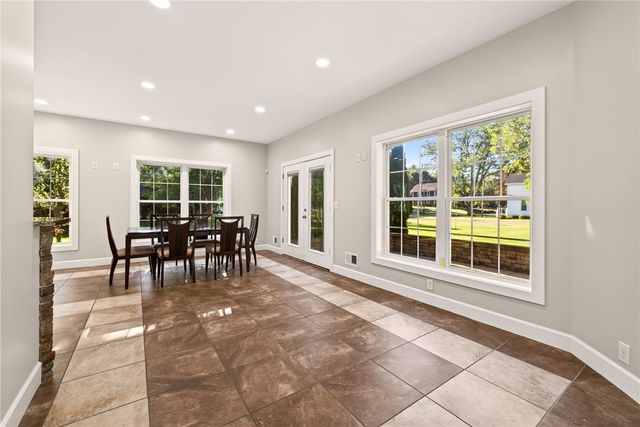 626 Brookstone, Webster, NY 14580