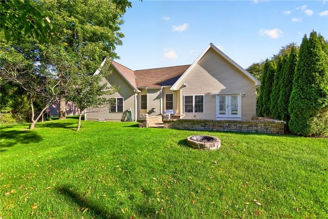 626 Brookstone, Webster, NY 14580