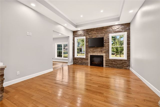 626 Brookstone, Webster, NY 14580