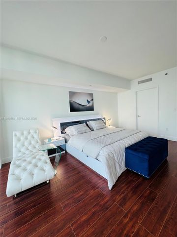 495 Brickell Ave 2707, Miami, FL 33131