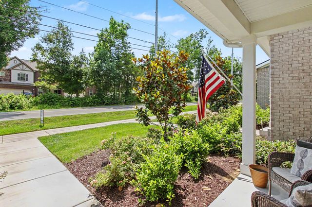 204 Douglas Bend Rd Unit 504, Gallatin, TN 37066
