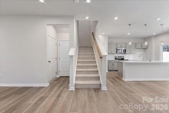 6013 Longar Lane, Charlotte, NC 28269