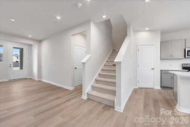 6013 Longar Lane, Charlotte, NC 28269