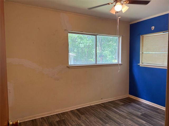 508 E Parks Avenue, Waxahachie, TX 75165