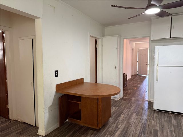 508 E Parks Avenue, Waxahachie, TX 75165