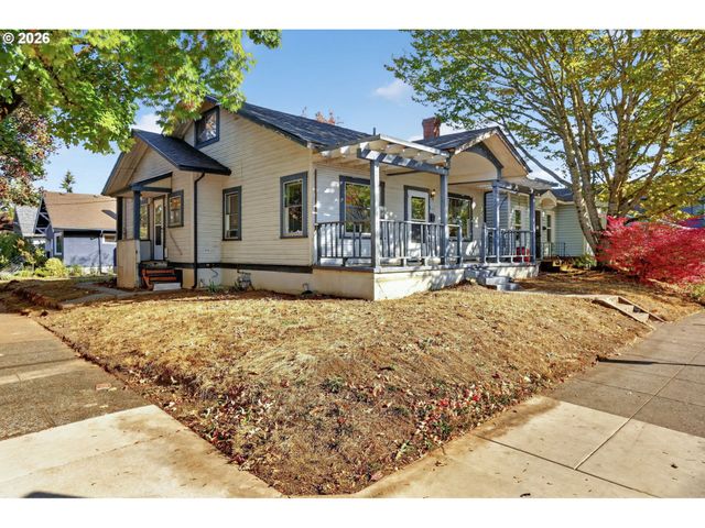 4405 Se DIVISION St, Portland, OR 97206