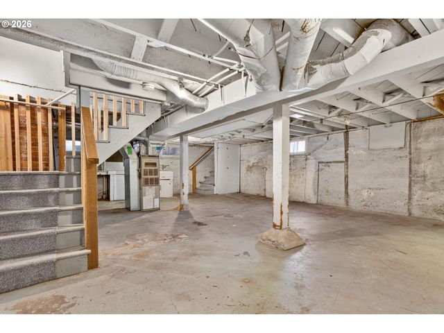 4405 Se DIVISION St, Portland, OR 97206