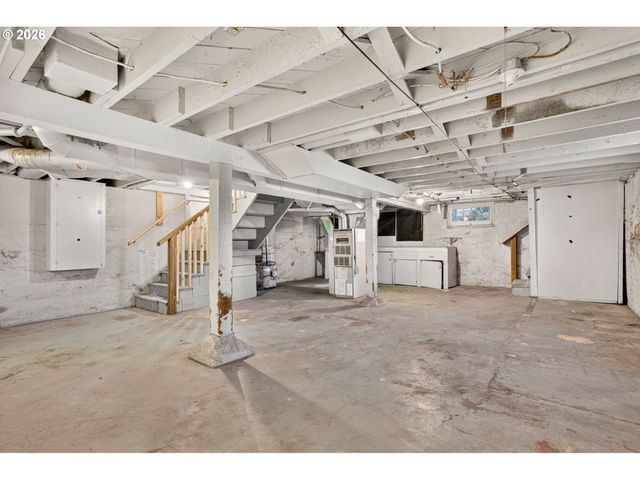 4405 Se DIVISION St, Portland, OR 97206