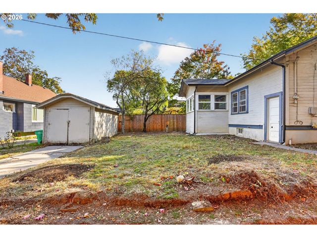 4405 Se DIVISION St, Portland, OR 97206
