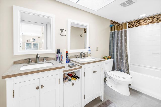 5220 BRITTANY DRIVE S 1202, St Petersburg, FL 33715