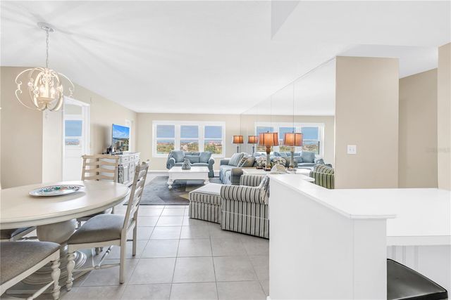 5220 BRITTANY DRIVE S 1202, St Petersburg, FL 33715